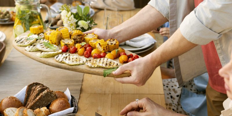 پذیرایی برای مهمانی‌های خانوادگی